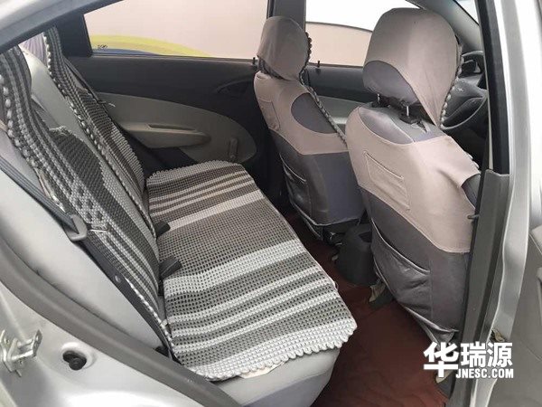 1.98万买三厢赛欧，表显真实，车子的状况好