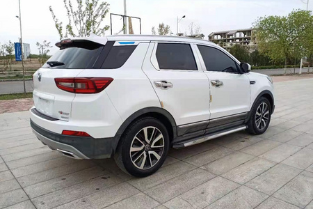吴忠二手长安CS55 2018款 1.5T 手动 炫动型 国V