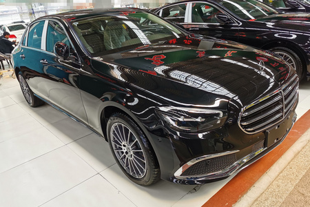 临沂二手奔驰E级 2021款 改款 E 260 L