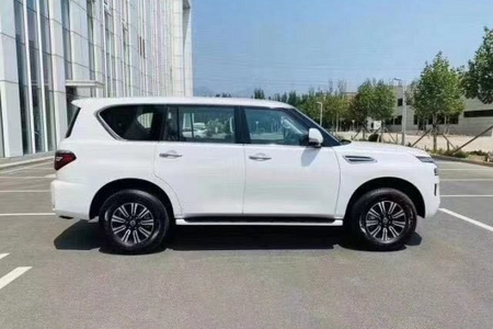 延边二手日产途乐 2018款 4.0L 四驱 领英版(中东版)